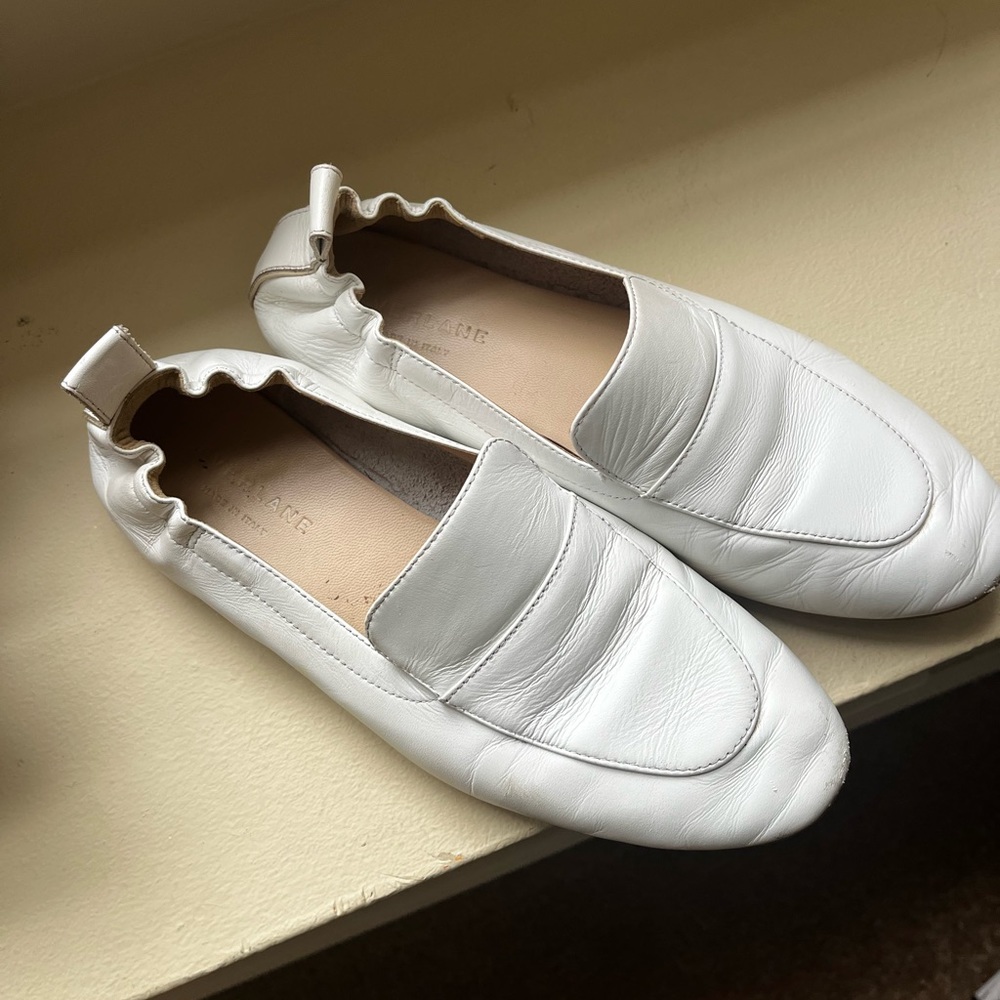 Everlane Italian leather flat